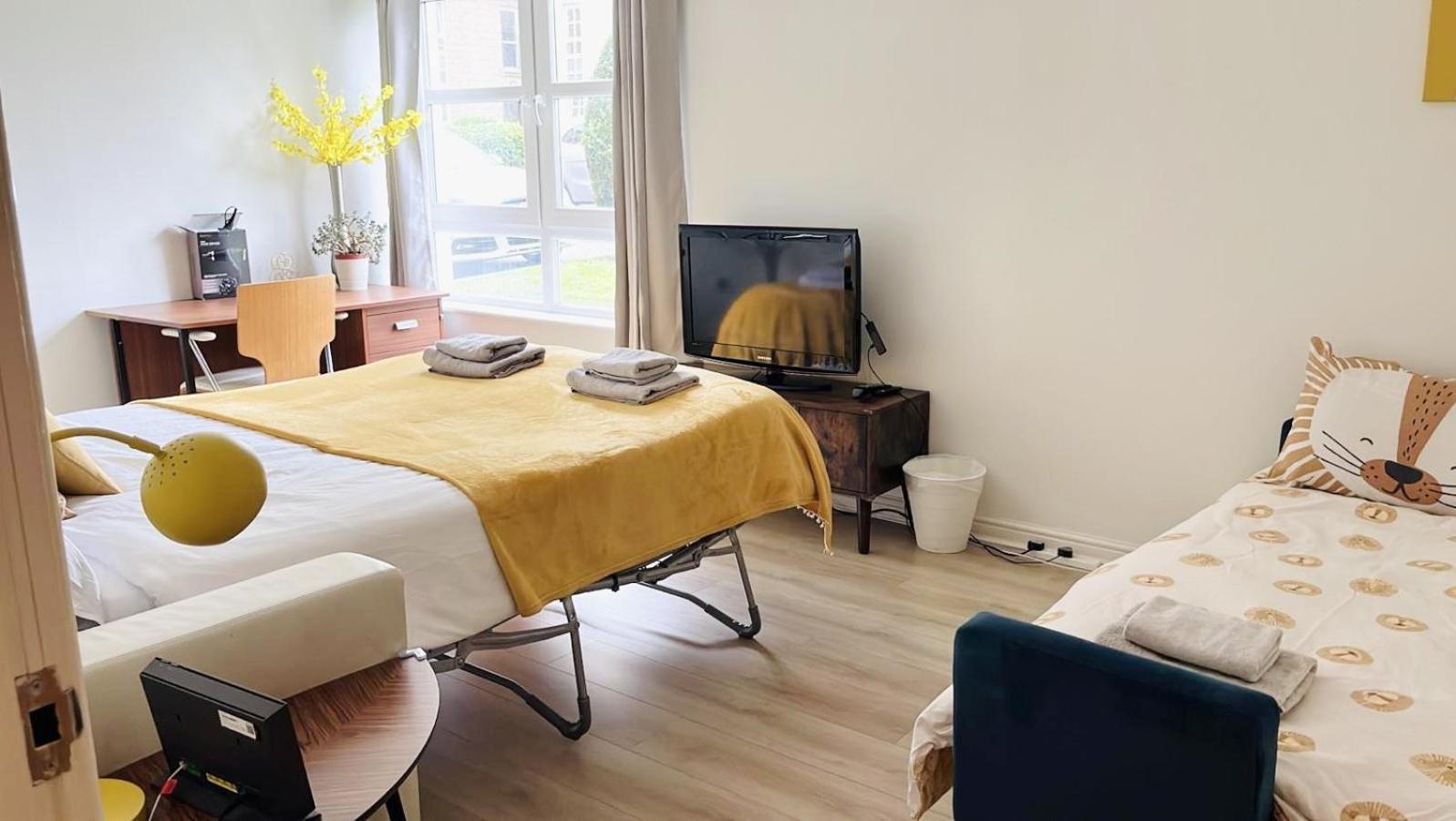Spacious City Centre Flat Free Parking& Superfast Wifi Единбург Екстер'єр фото